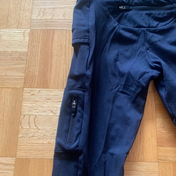 Gymshark Black Workout Cropped Leggings - Picture 4 of 5